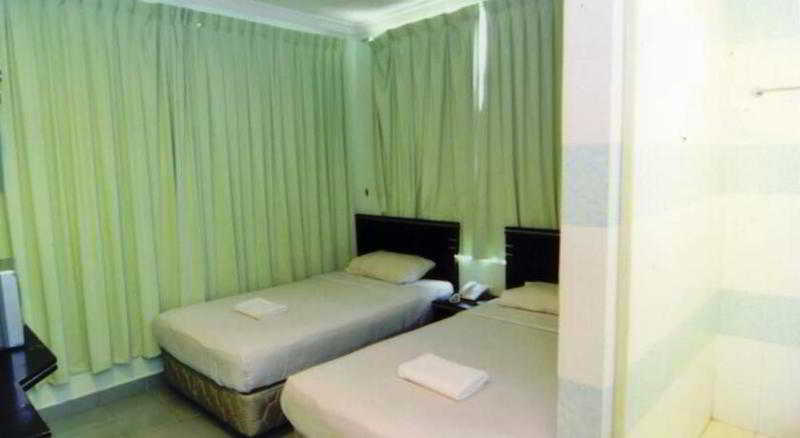 Hotel Tourist City Centre By Hotspot Essential Kota Kinabalu Exterior photo