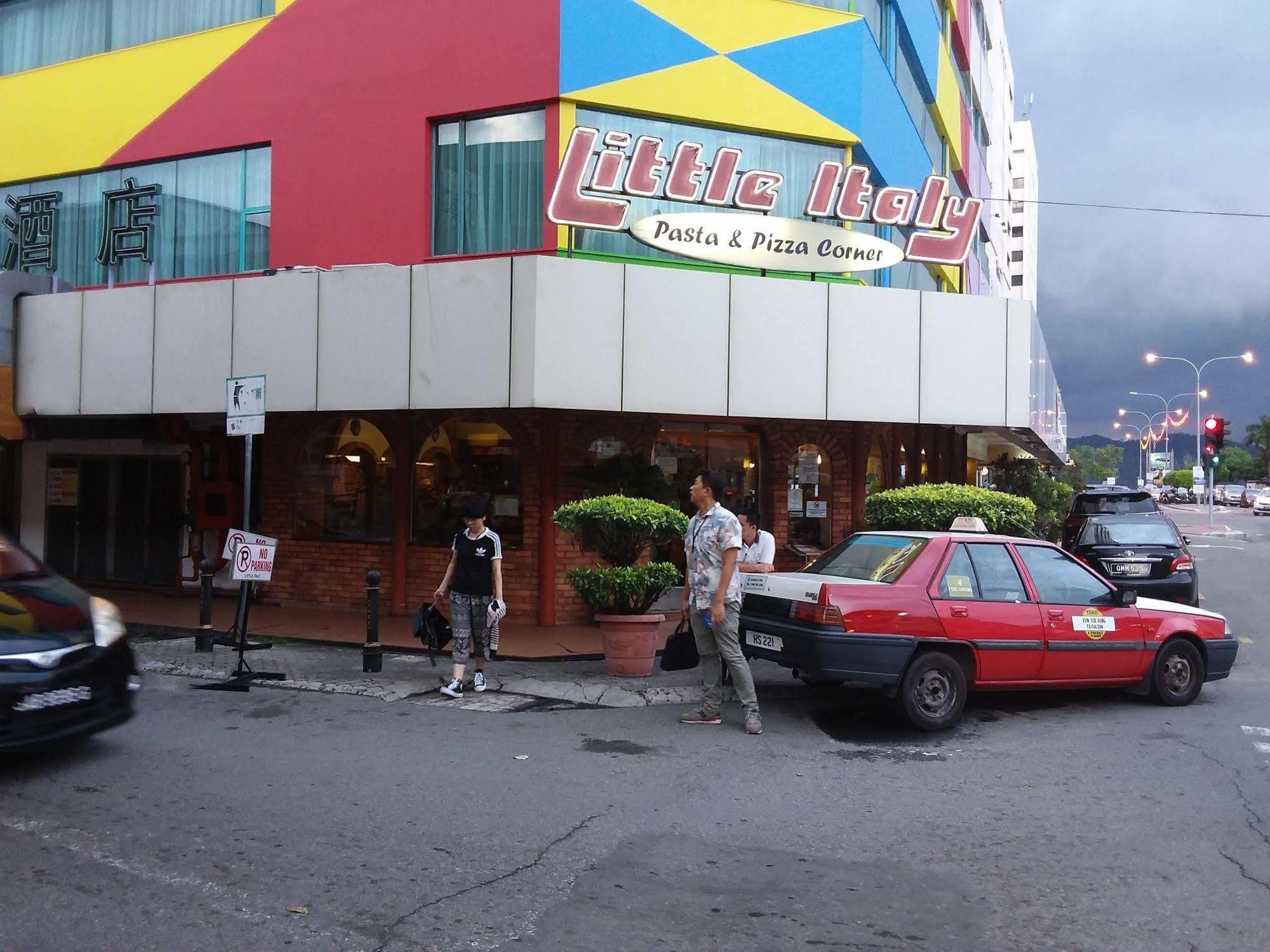 Hotel Tourist City Centre By Hotspot Essential Kota Kinabalu Exterior photo